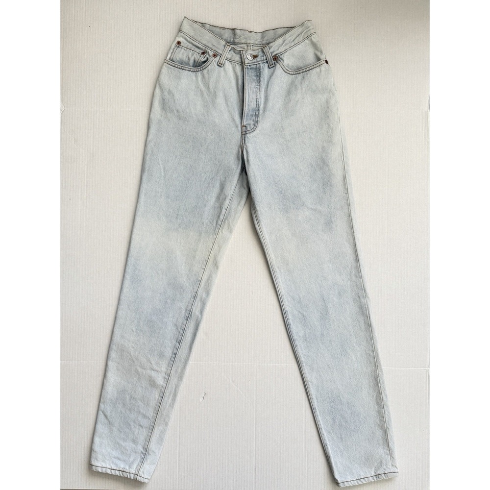 Vintage Levi's 501 USA Sz 9 24x31 Light Wash Mom Jeans Button Fly 17501-0133